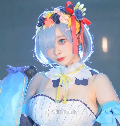 韶陌陌 · 陌陌咕咕咕