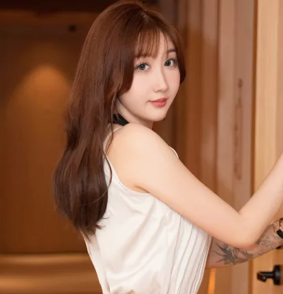 江真真