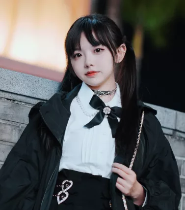 樱群不是小学生